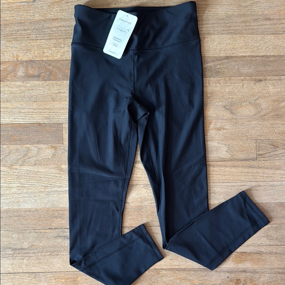 Black winter leggings